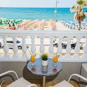 birais-beach-studios.rethymnohotels.net/